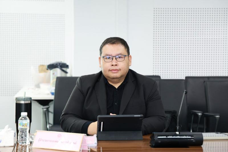 นางสาวสุนีย์ ศรีส�