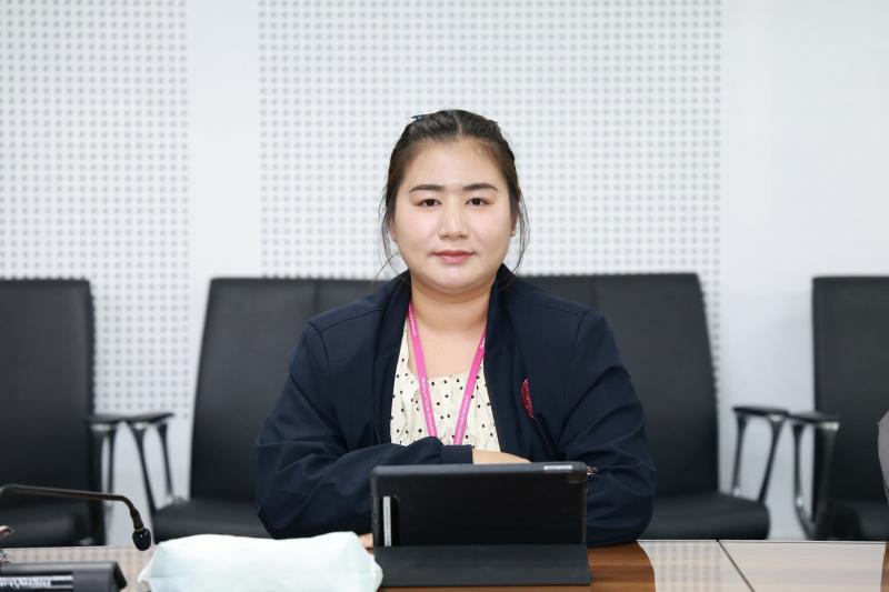 นางสาวสุนีย์ ศรีส�