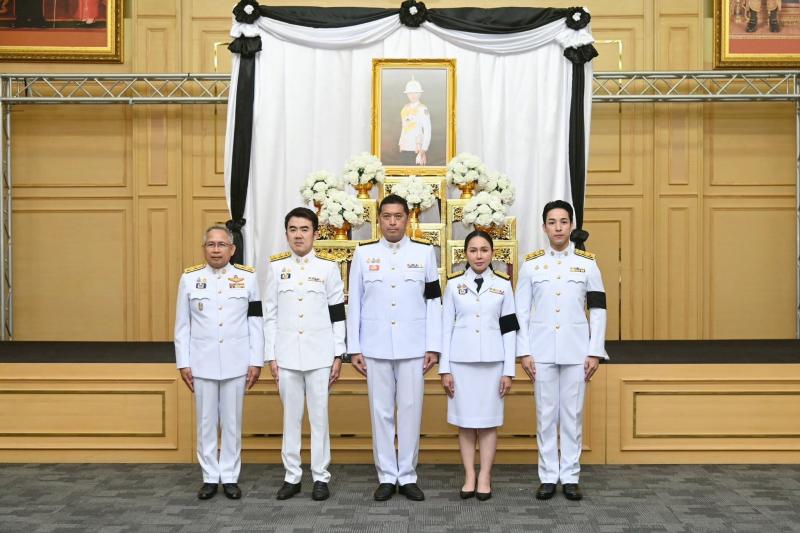 รมว.พม. เป็นประธาน�