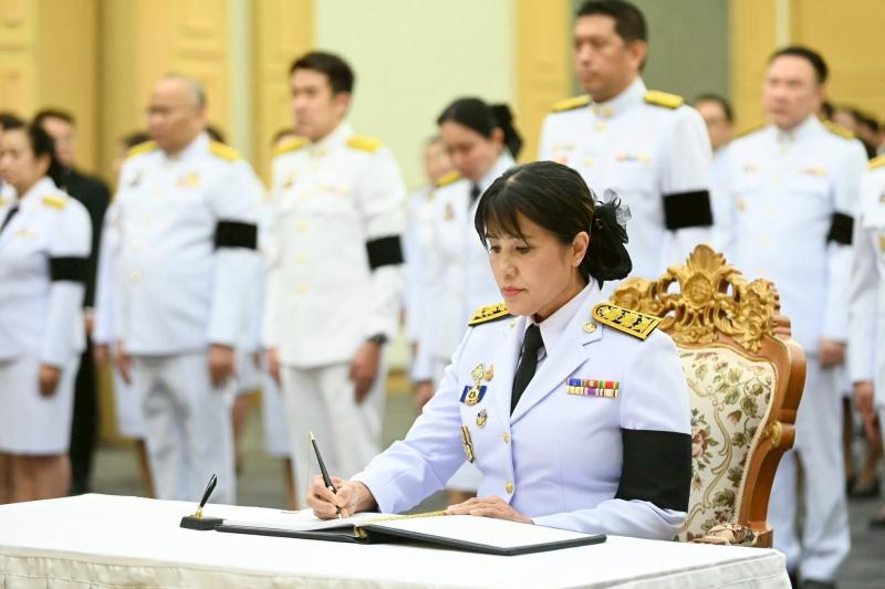 รมว.พม. เป็นประธาน�