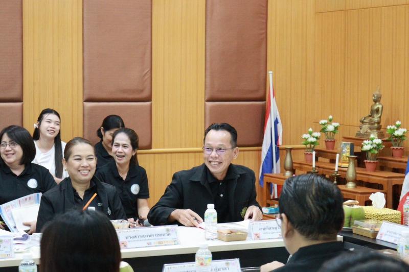 นางวาสนา ทองจันทร�