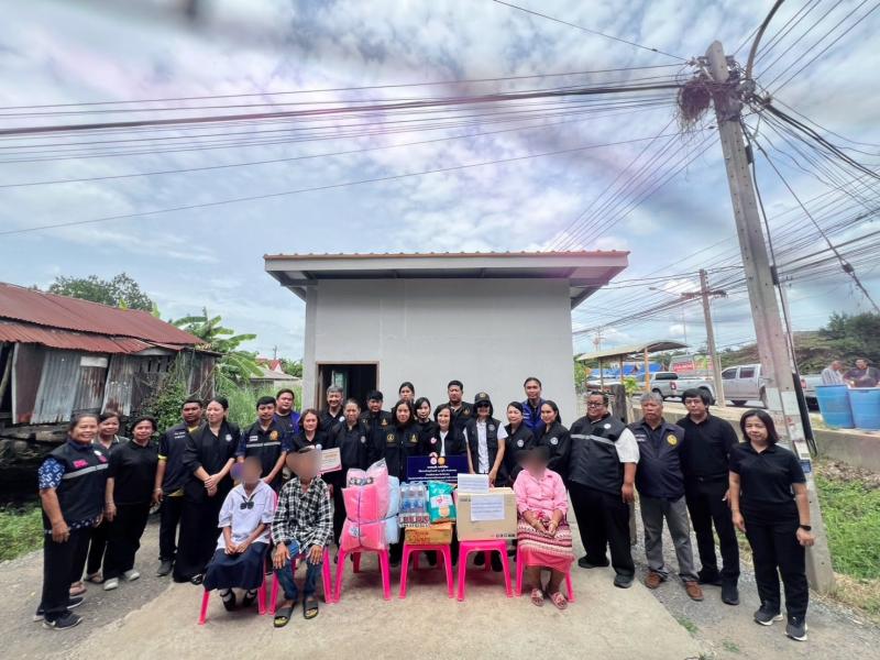นางวาสนา ทองจันทร�
