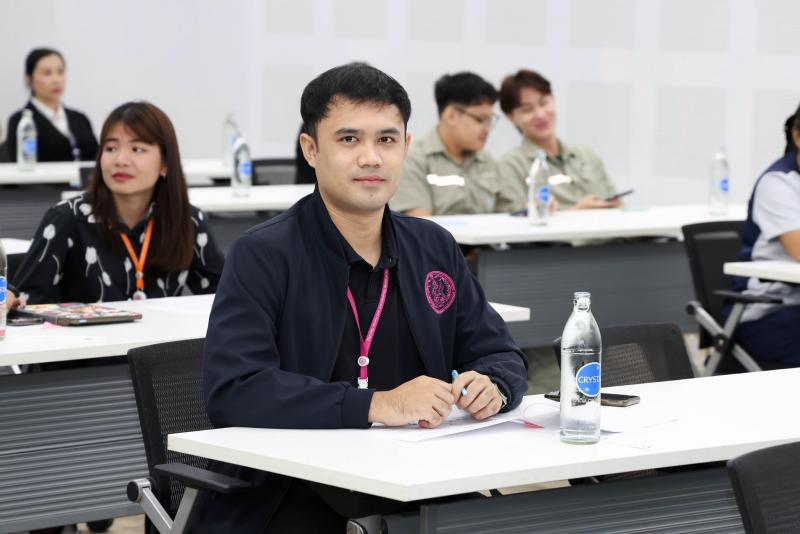 นางเตือนใจ คงสมบั�