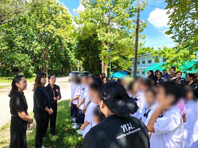 นางสาวชวนชม จันทะ�