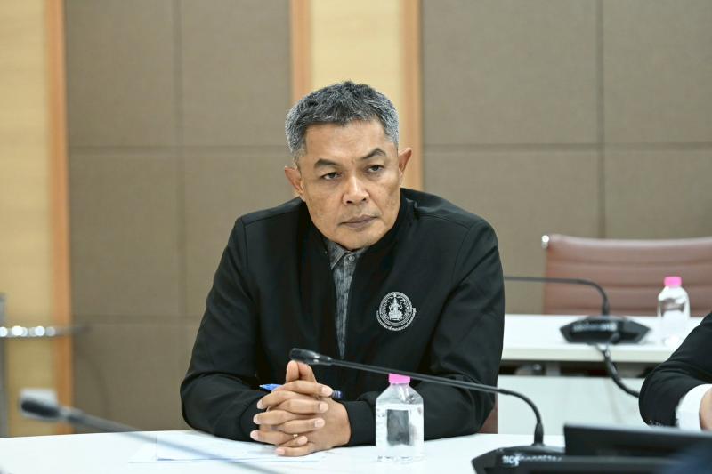 รมว.พม. เป็นประธาน�