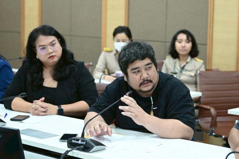 รมว.พม. เป็นประธาน�