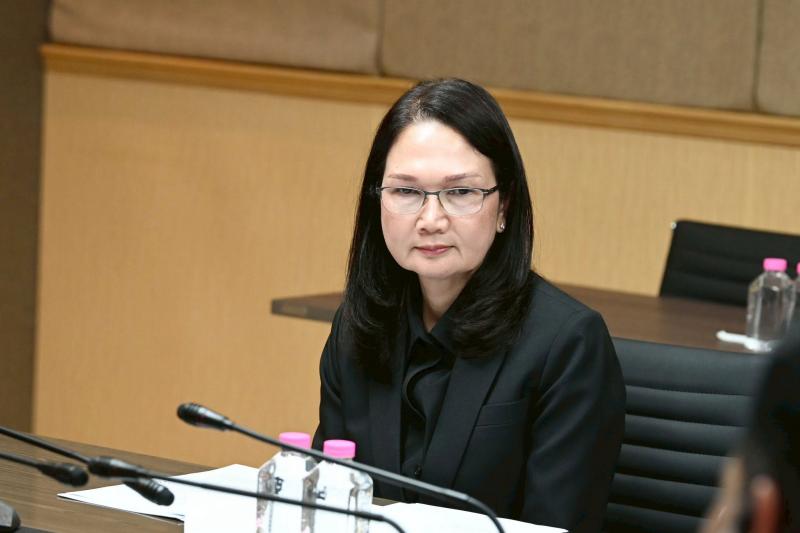 รมว.พม. ให้คณะกรรม�
