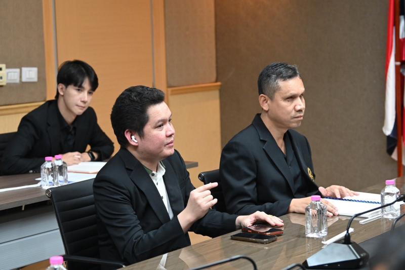 รมว.พม. ให้คณะกรรม�