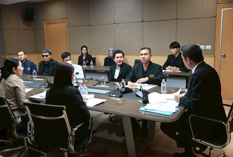รมว.พม. ให้คณะกรรม�