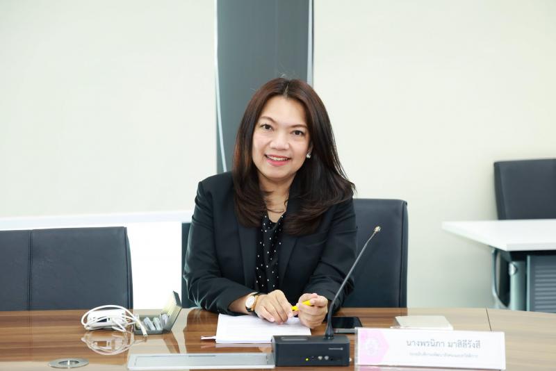 นางสาวสุนีย์ ศรีส�