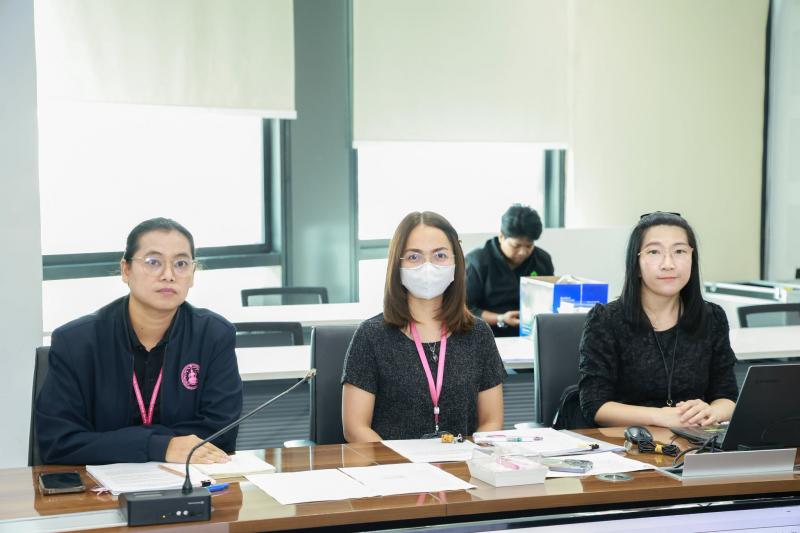 นางสาวสุนีย์ ศรีส�