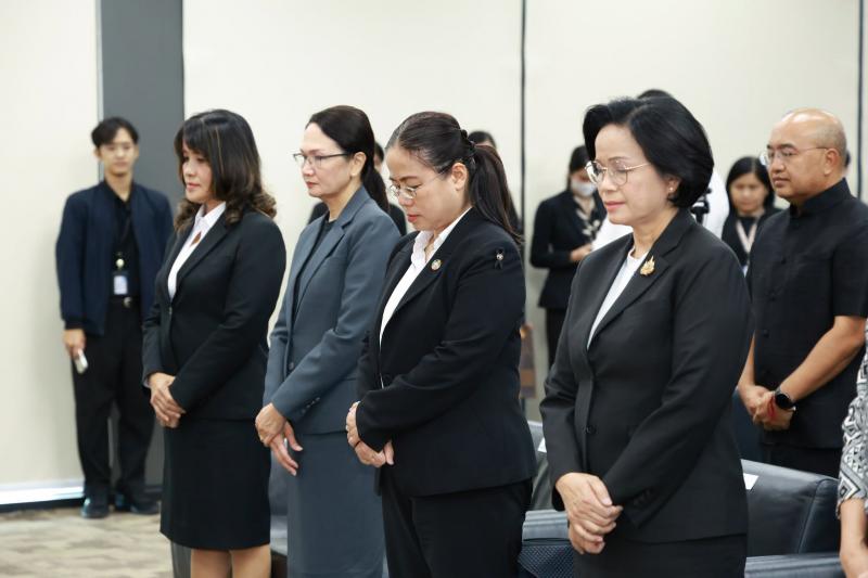 รมว.พม. มอบนโยบายด�