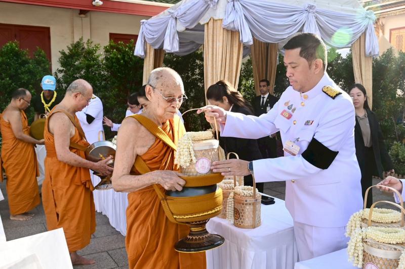 รมว.พม. ร่วมพิธีเจ�