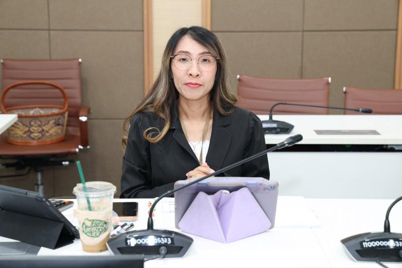 นางสาวสุนีย์ ศรีส�