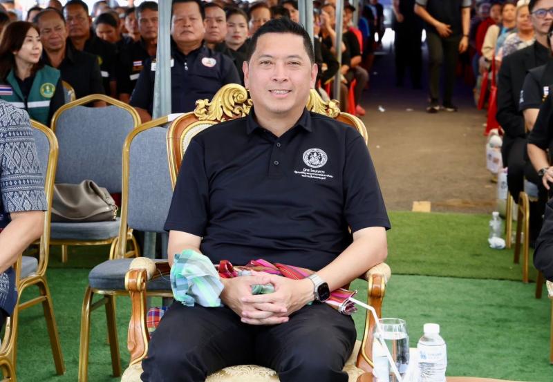 รมว.พม. พร้อมด้วย ร�