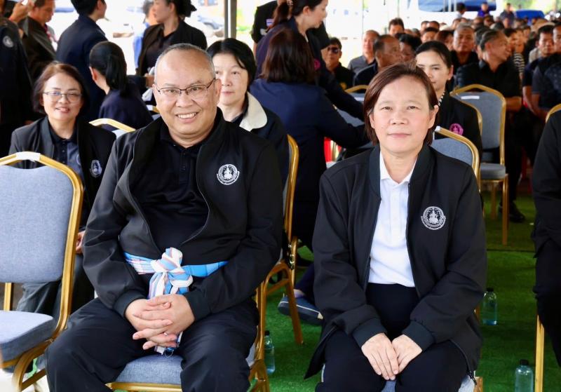 รมว.พม. พร้อมด้วย ร�