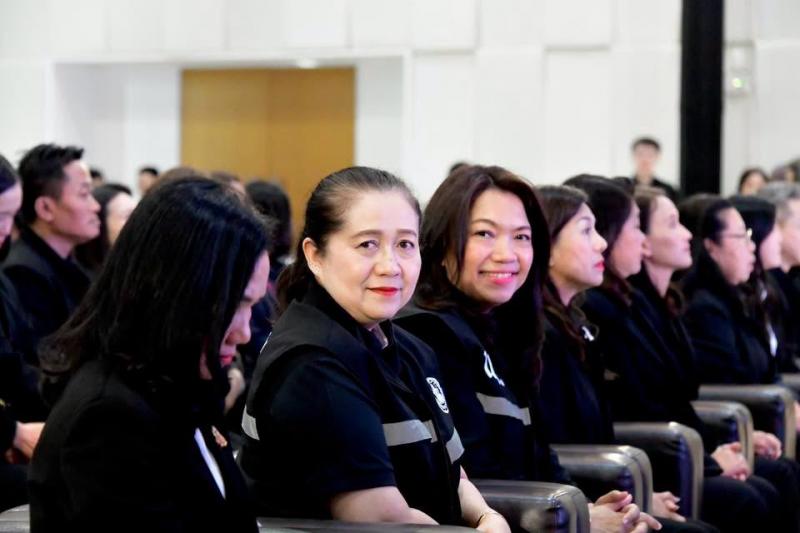 นางสาวสุนีย์ ศรีส�