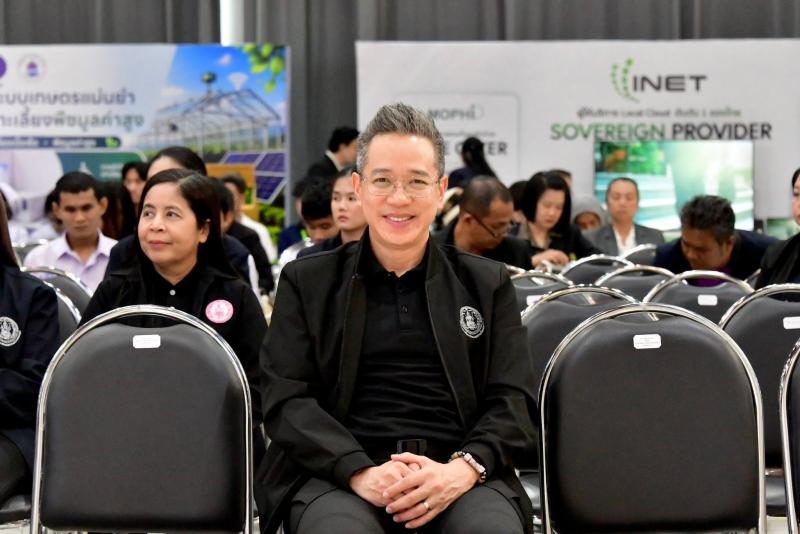 นางสาวสุนีย์ ศรีส�