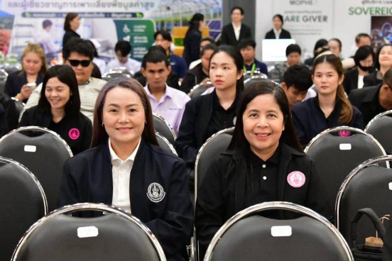 นางสาวสุนีย์ ศรีส�