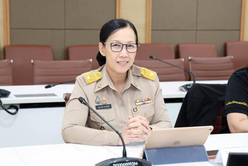 นายภูร์ผา ไทยแท้ โ