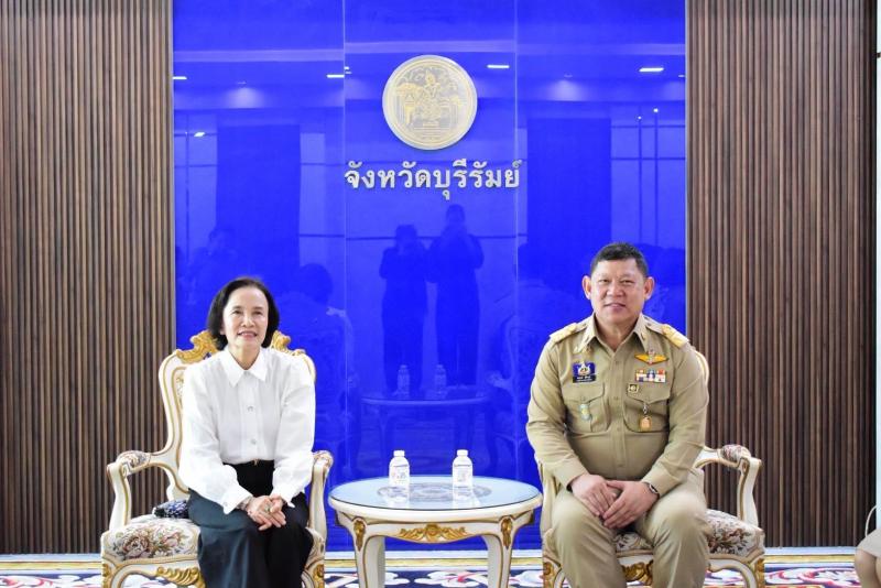 นางวาสนา ทองจันทร�