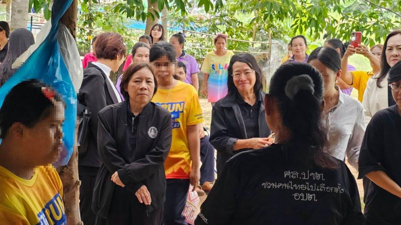 นางสาวสุนีย์ ศรีส�
