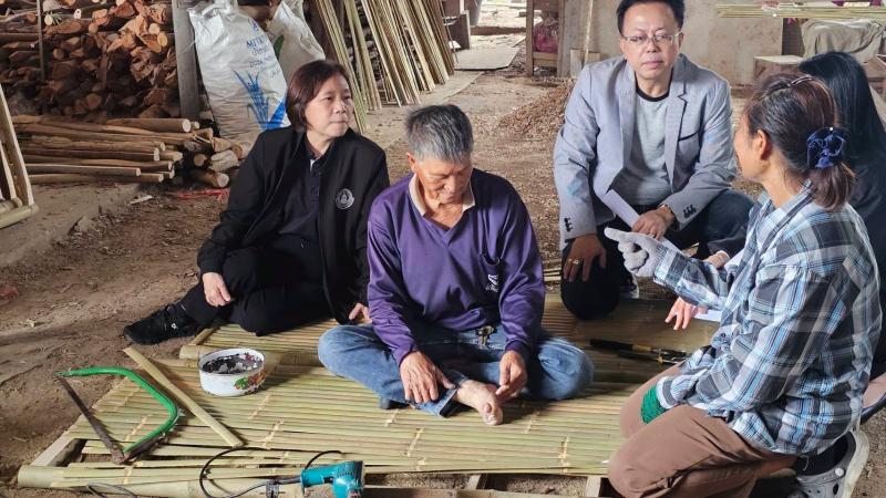 นางสาวสุนีย์ ศรีส�