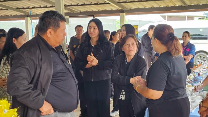 นางสาวสุนีย์ ศรีส�