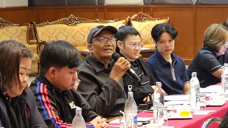 นางสาวสุนีย์ ศรีส�