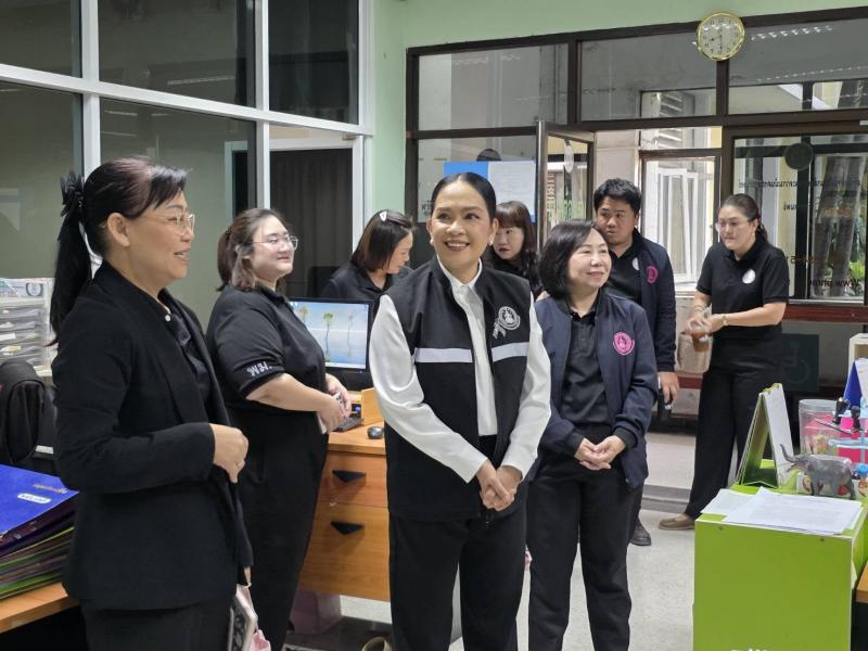 นางจิตติมา กรีอาร�