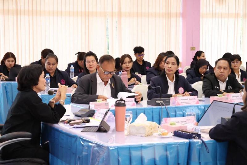 นางวาสนา ทองจันทร�