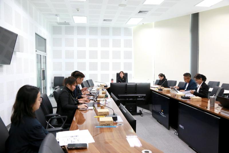 นางสาวสุนีย์ ศรีส�