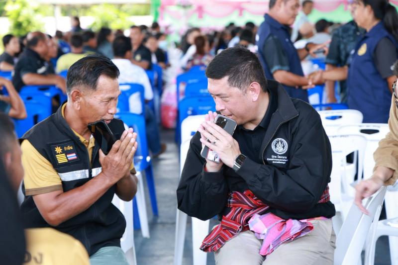 รมว.พม. เป็นประธาน�