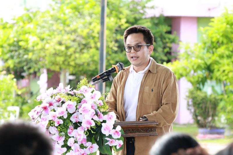รมว.พม. เป็นประธาน�