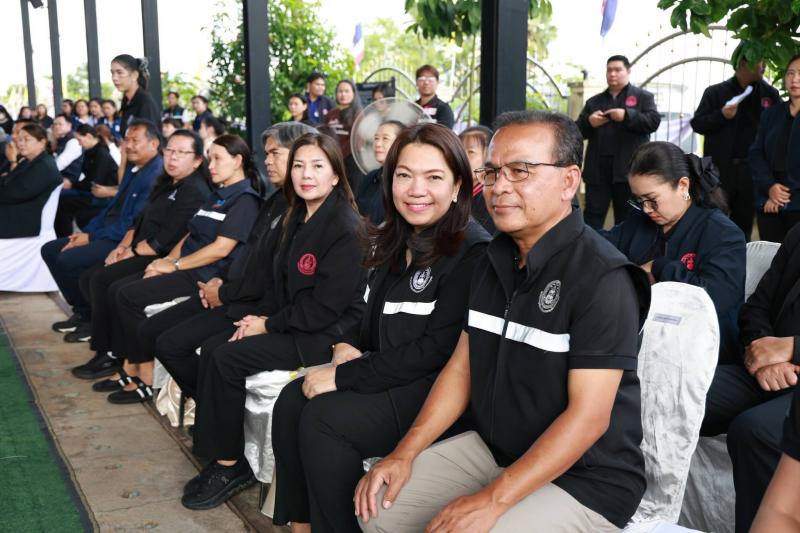 รมว.พม. เป็นประธาน�