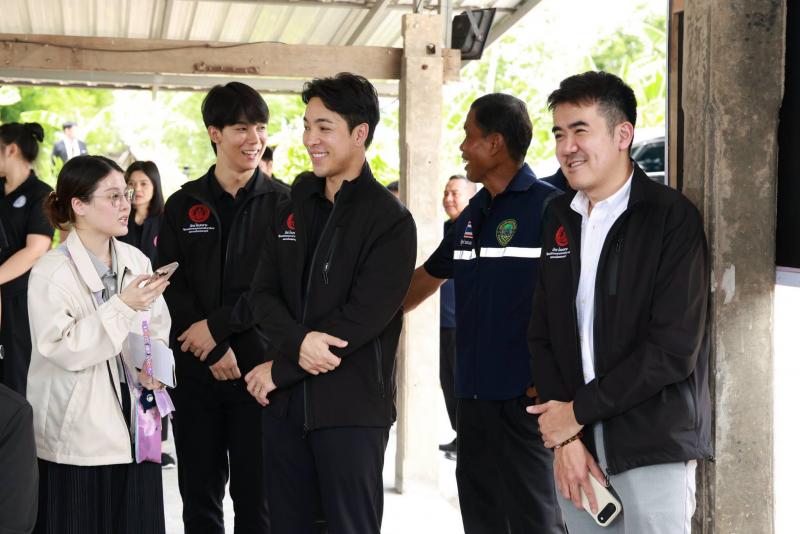 รมว.พม. ลงพื้นที่พ�