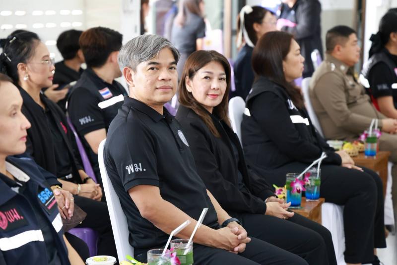 รมว.พม. เป็นประธาน�