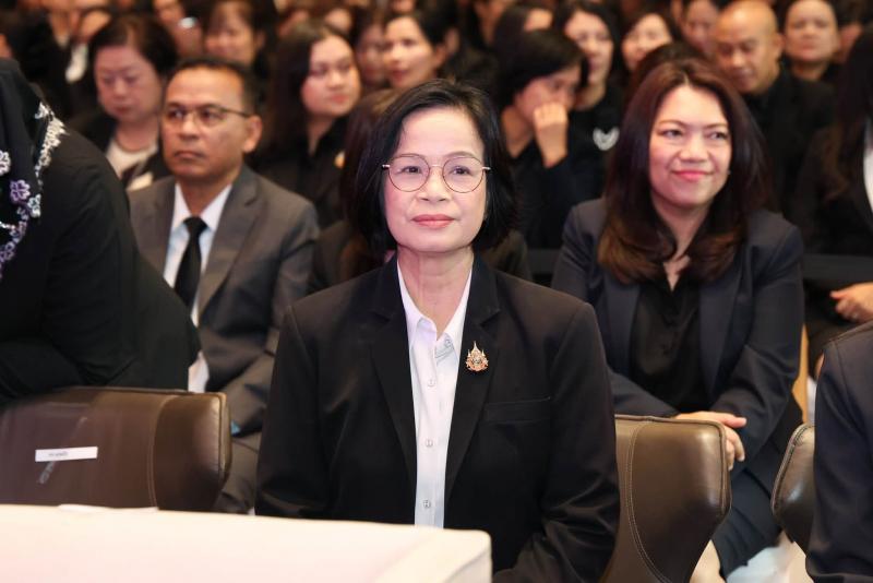 รมว.พม. เป็นประธาน�