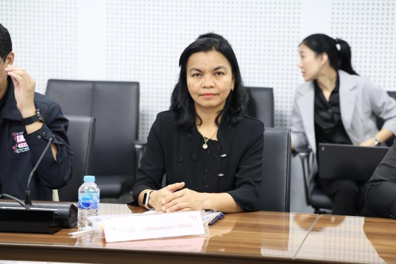 ปลัด พม. เป็นประธา�