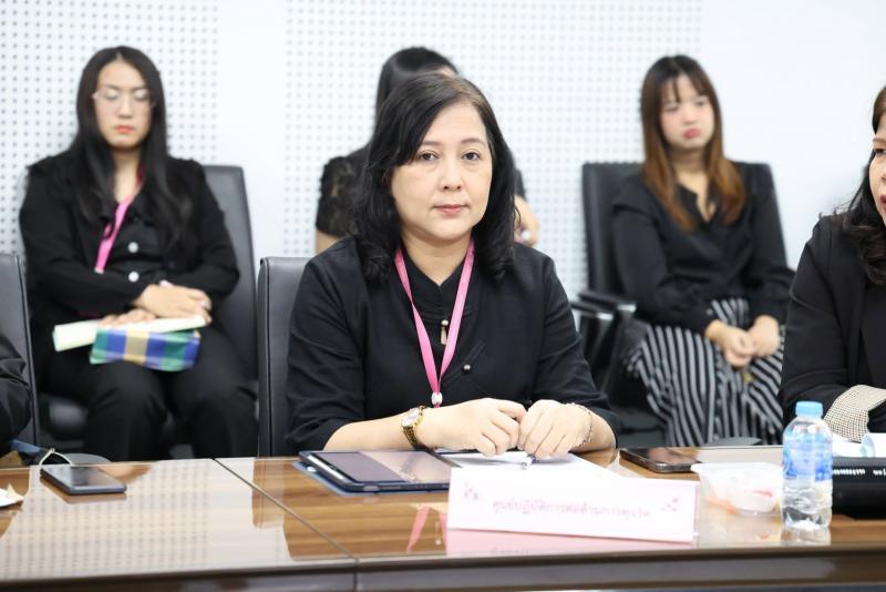 ปลัด พม. เป็นประธา�