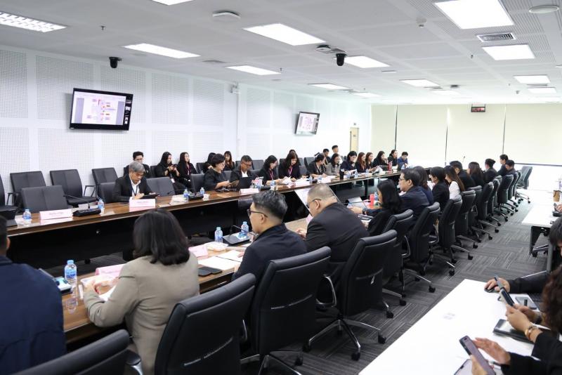 ปลัด พม. เป็นประธา�