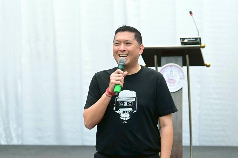 รมว.พม. เป็นประธาน�