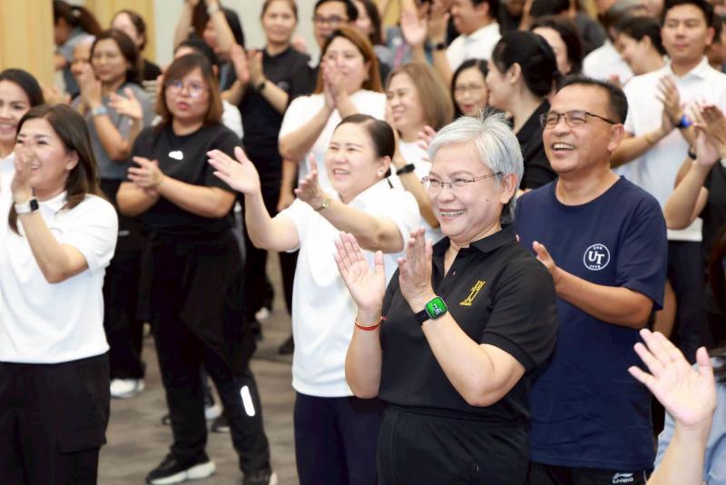 รมว.พม. เป็นประธาน�