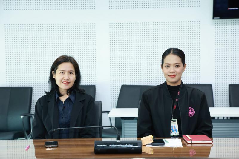 นางเตือนใจ คงสมบั�