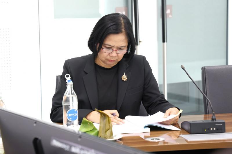 นางสาวสุนีย์ ศรีส�