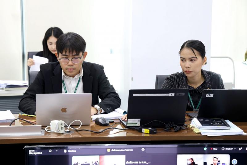 นางสาวสุนีย์ ศรีส�