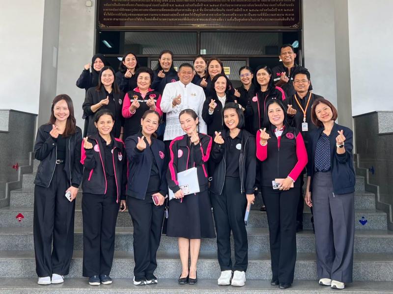นางวาสนา ทองจันทร�