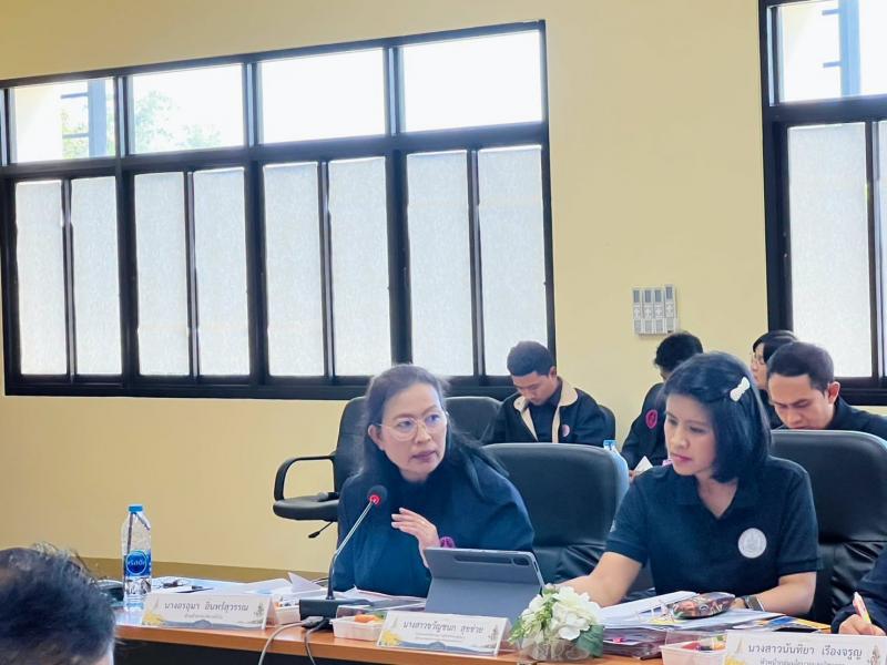 นางวาสนา ทองจันทร�
