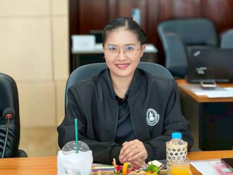 นางวาสนา ทองจันทร�