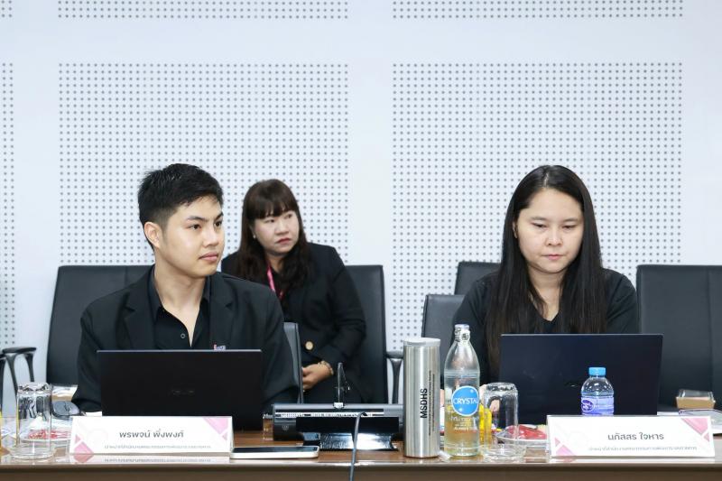 ปลัด พม. เป็นประธา�